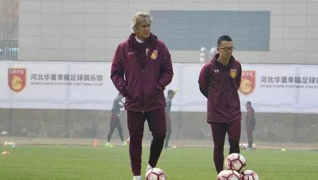 2016-09-07 昨日马丽晒出一组性感美照，并配文幽默表示：“去趟泰国回来果然不一样喽哈哈哈，喜欢现在的自己。