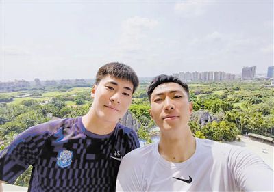 ”5尼克与卢瑟有多反差？