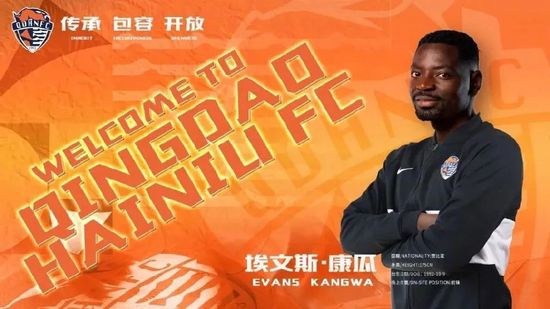《且试天下》曝剧照 杨洋赵露思深情拥吻 2022-05-17 5月17日，由杨洋、赵露思主演的古装剧《且试天下》发布了一组大婚情节剧照与拍摄花絮。