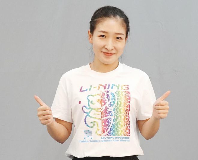 《阿甘正传》后 印度再翻拍经典电影《罗拉快跑》 2020-02-18 据外媒消息，印度宝莱坞将翻拍1998年德国经典电影《罗拉快跑》，片名为《Loopa Lapeta》，由塔丝·潘努（《靶心》）和塔希尔·拉吉·巴辛（《最初的梦想》）主演。