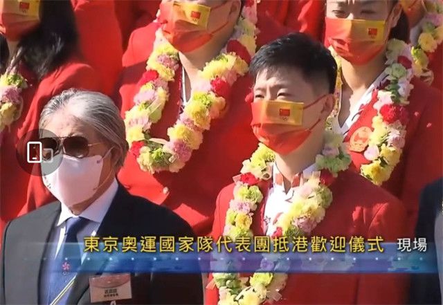 2022，影院经理们的「出走」和「收入劫」 2022-06-23 邓超深夜尬舞辣眼睛 邀观众猜《心理罪》新档期 2017-10-11 一向微博画风清奇的邓超再放大招，昨晚邓超在其个人微博上传一支尬舞视频并叮嘱网友“千万别点开！
