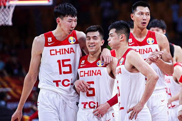CCTV6 VIP影院 搜索 电影 星闻 独家 更多 专题 图片 视频 滚动 首页 新闻 大片 影库 CCTV6 VIP影院 客户端 电影网>新闻>原创深度策划 《西游记》被翻拍！