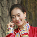 剧照中蒋劲夫一直表情搞笑欲逗范冰冰开怀，无奈一边范冰冰似乎仍怒气未消。